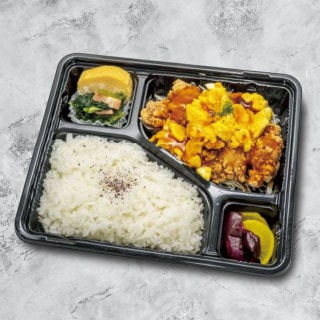 フワフワ卵タルタルのチキン南蛮弁当